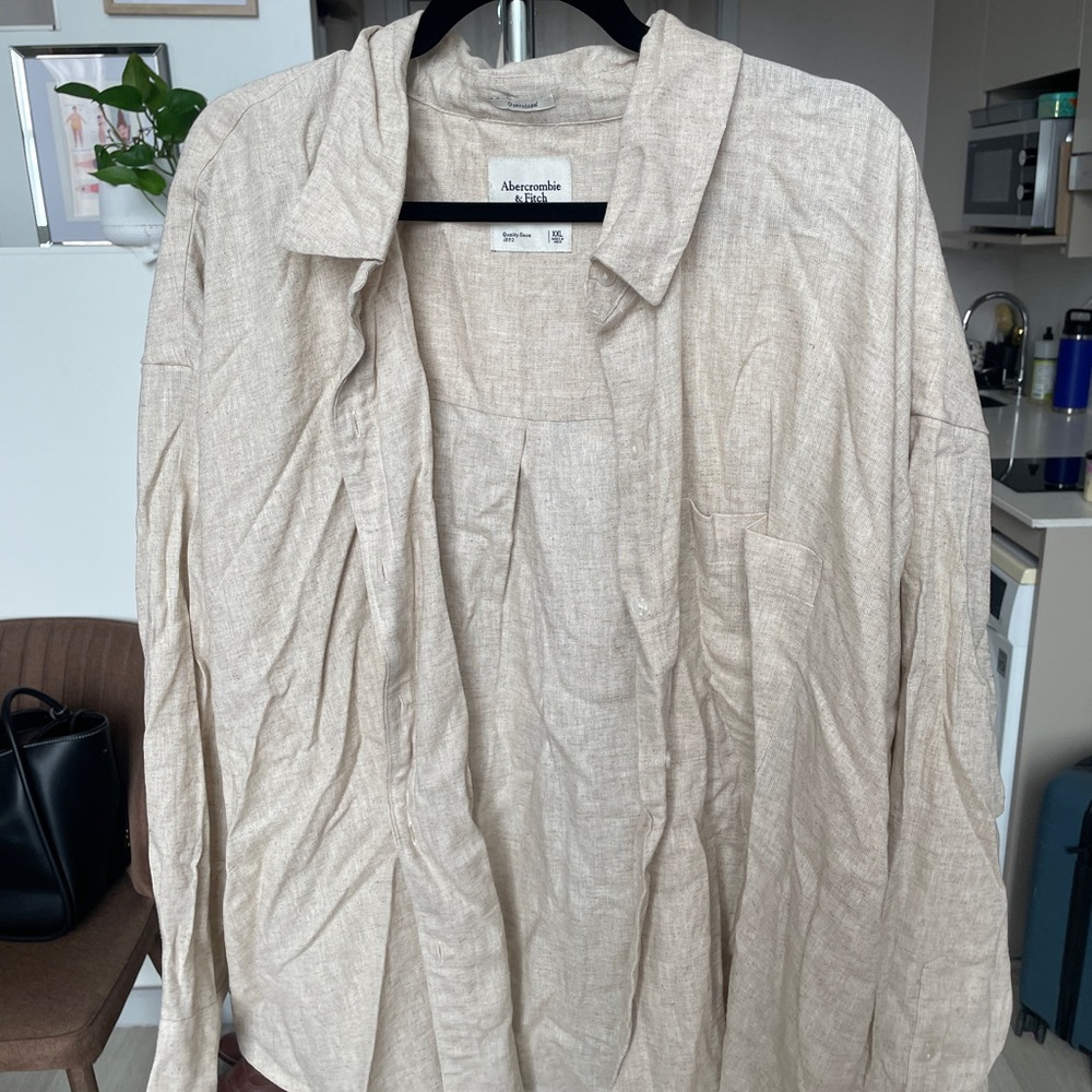 Abercrombie & Fitch Women’s Oversized Light Tan Shirt